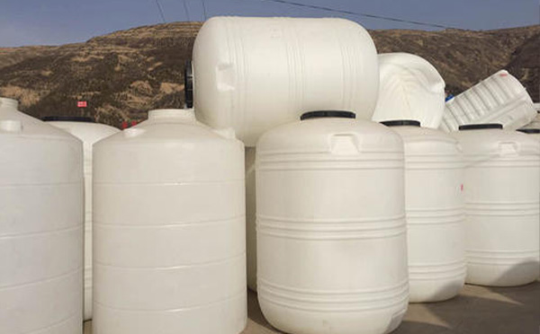 城关圆形塑料大桶